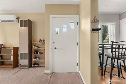 829 Jackson Avenue, Raymond, WA 98577 - Photo 5