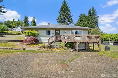 829 Jackson Avenue, Raymond, WA 98577 - Photo 1