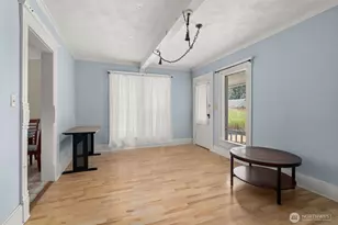 212 Alder St, South Bend, WA 98586 - Photo 9