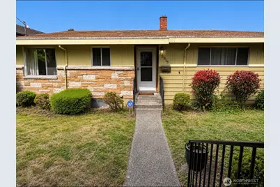 5919 19th Ave S, Seattle, WA 98108 - Photo 1