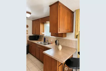 5919 19th Ave S, Seattle, WA 98108 - Photo 5