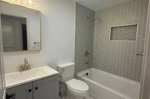 12202 107th Ave Ct E, Puyallup, WA 98374 - Photo 9