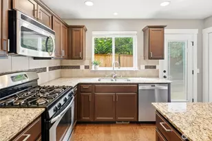 21410 40th Ct W, Mountlake Terrace, WA 98043 - Photo 11
