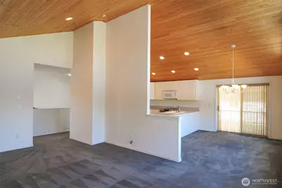 2961 Riviera Boulevard, Malaga, WA 98828 - Photo 7