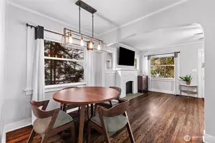 731 N 80th St, Seattle, WA 98103 - Photo 17