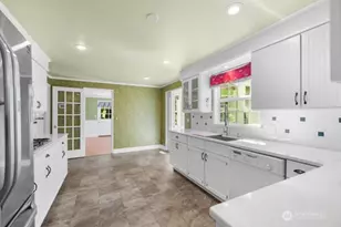 12360 Gull Dr, Burlington, WA 98233 - Photo 9