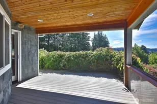2441 Hillis Dr, Langley, WA 98260 - Photo 9
