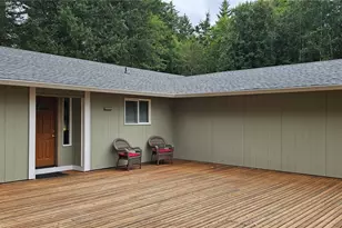 8910 Hunter Point Rd NW, Olympia, WA 98502 - Photo 3