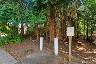 17621 NE 138th St, Redmond, WA 98052 - Photo 29