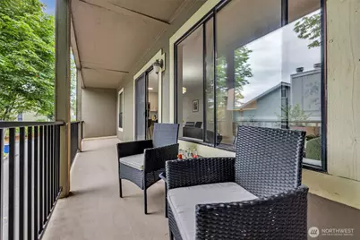 11701 100th Avenue NE #4, Kirkland, WA 98034 - Photo 11