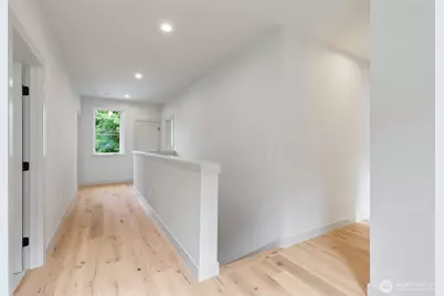 11739 40th Avenue NE #A, Seattle, WA 98125 - Photo 19