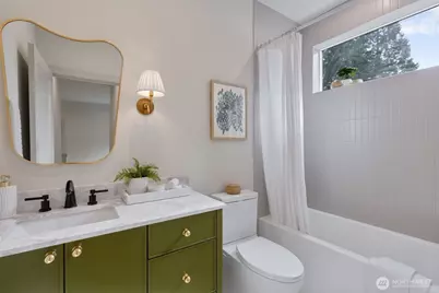 11739 40th Avenue NE #A, Seattle, WA 98125 - Photo 23