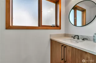 9601 NW 21st Ave, Seattle, WA 98117 - Photo 27