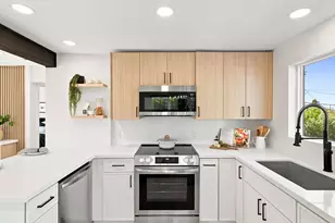 4022 37th Ave SW, Seattle, WA 98126 - Photo 9