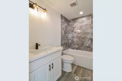 2336 C 23 Avenue S, Seattle, WA 98144 - Photo 17