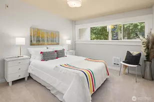 705 E Republican St, Seattle, WA 98102 - Photo 11