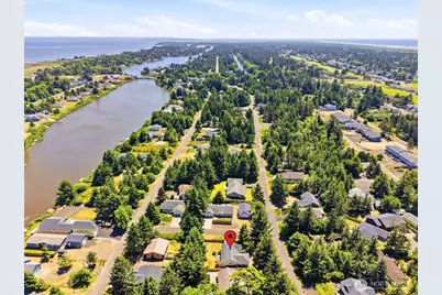 654 Woodland Loop NE, Ocean Shores, WA 98569 - Photo 37