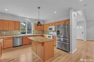 2414 88th Dr NE, Lake Stevens, WA 98258 - Photo 7