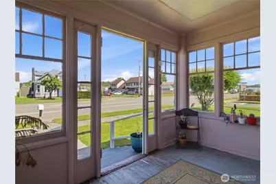 1003 W Market Street, Aberdeen, WA 98520 - Photo 5