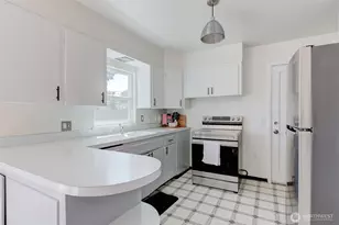1119 Fuller St, Wenatchee, WA 98801 - Photo 9