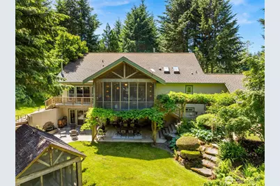 11500 Weisenberger Road SE, Rainier, WA 98576 - Photo 1