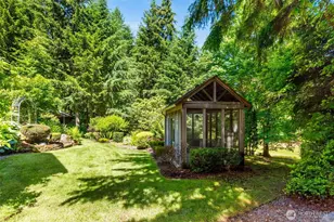 11500 Weisenberger Road SE, Rainier, WA 98576 - Photo 29