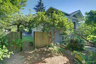 2112 N 132nd St, Seattle, WA 98133 - Photo 37