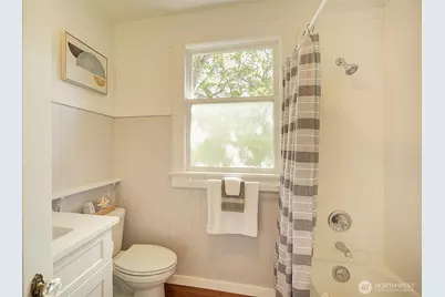 2112 N 132nd Street, Seattle, WA 98133 - Photo 13