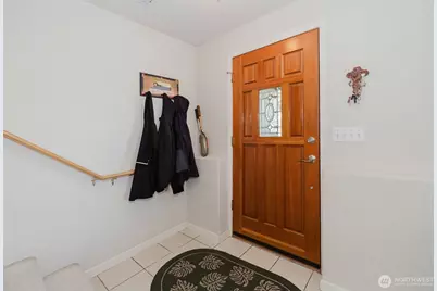 221 Farragut Avenue, Port Orchard, WA 98366 - Photo 7