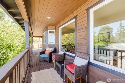 221 Farragut Avenue, Port Orchard, WA 98366 - Photo 5