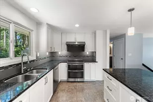 15811 205th Ave SE, Renton, WA 98059 - Photo 9