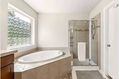 2410 195th Street Ct E, Spanaway, WA 98387 - Photo 17