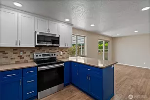 2301 120th St E, Tacoma, WA 98445 - Photo 13