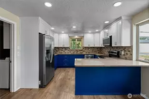 2301 120th St E, Tacoma, WA 98445 - Photo 11