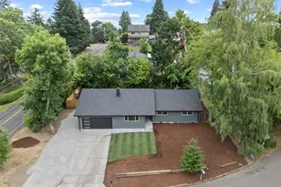 703 NW 117th St, Vancouver, WA 98685 - Photo 3