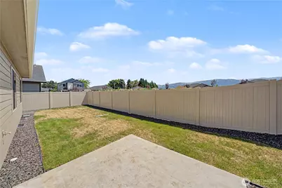 574 S Oasis Loop, East Wenatchee, WA 98802 - Photo 31