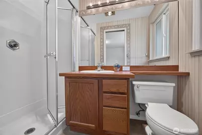 2015 152nd Place SE, Bellevue, WA 98007 - Photo 19