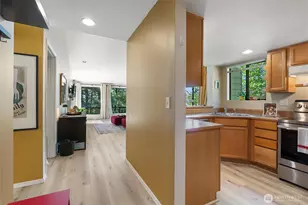 15123 Sunwood Blvd, Tukwila, WA 98188 - Photo 3
