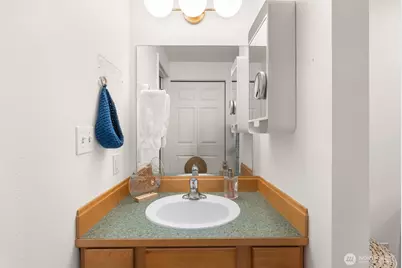15123 Sunwood Boulevard #GG33, Tukwila, WA 98188 - Photo 17