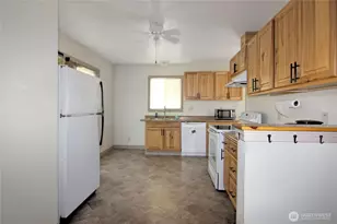 2949 Florida St, Longview, WA 98632 - Photo 3