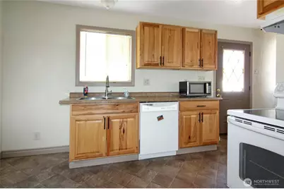 2949 Florida Street, Longview, WA 98632 - Photo 9