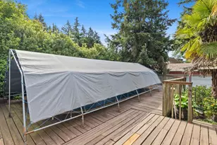 2345 N 130th St, Seattle, WA 98133 - Photo 27