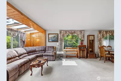 2345 N 130th Street, Seattle, WA 98133 - Photo 11