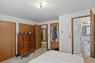2345 N 130th St, Seattle, WA 98133 - Photo 17