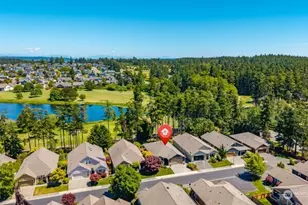 1844 SW Aberdeen Ct, Oak Harbor, WA 98277 - Photo 3