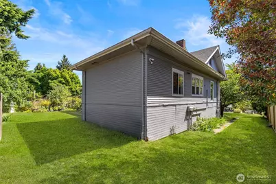 403 30th Avenue, Seattle, WA 98122 - Photo 9