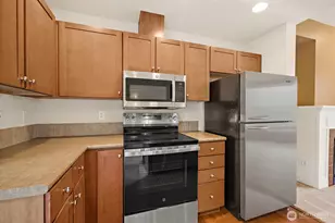1748 24th Ave NE, Issaquah, WA 98029 - Photo 9