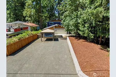 5633 Lake Saint Clair Drive SE, Olympia, WA 98513 - Photo 7