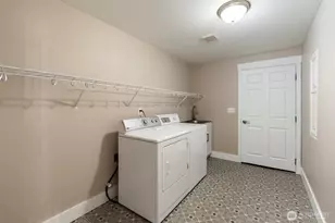 5633 Lake St Clair Dr SE, Olympia, WA 98513 - Photo 17