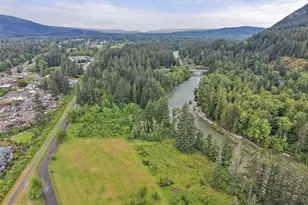 1890 SE 12th St, North Bend, WA 98045 - Photo 33